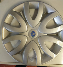 LOT DE 4 ENJOLIVEURS RENAULT