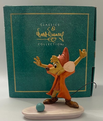 Walt disney classics - walt,