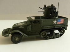 1/50 MILITAIRE HALF TRACK M3