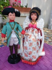 Ancienne poupée folklorique