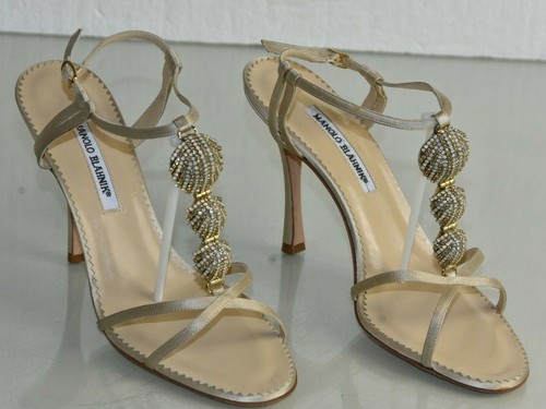 1295 new manolo blahnik - $1295,