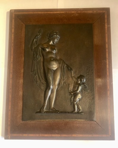 Bas relief bronze femme - bas,