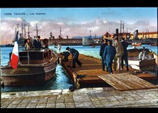 "TOULON (83) military star boat "BRETAGNE" with animated dock
