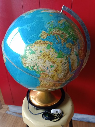 Globe terrestre lumineux - lumineux, "