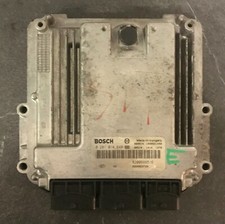 Calculateur moteur RENAULT