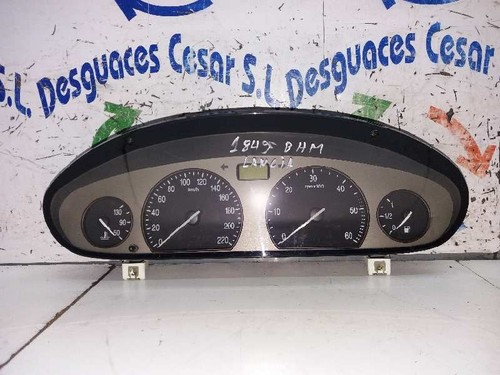 Compteur vitesse tableau de - de,
