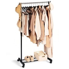 Portant à vêtements sur pied