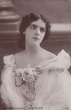 Edwardian Era Actress DE DYON 1907-15 Rotary Photo Real Photo Postcard 1467 A