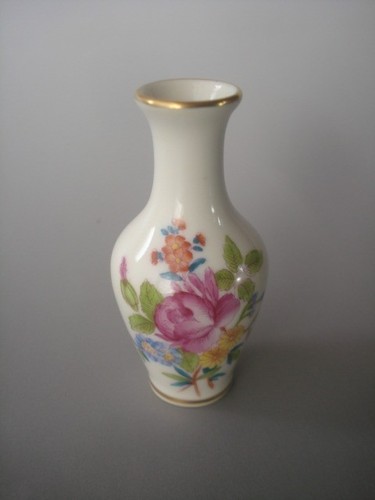 Figurine vase miniature fleur