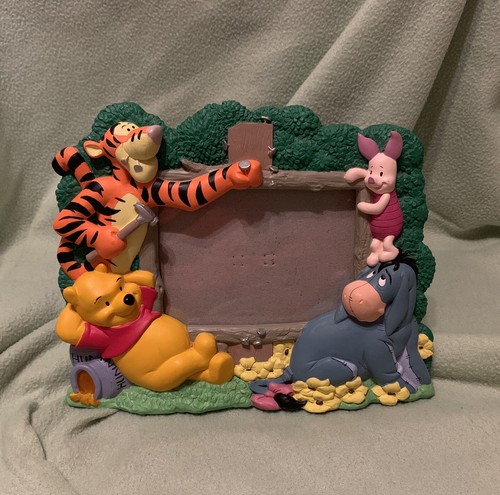 Winnie the pooh friends - winnie,