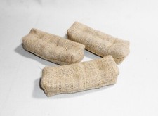 Trois coussin amortisseur