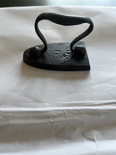 Petit fer repasser vintage - fer,