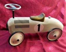 Vilac White Metal Car 