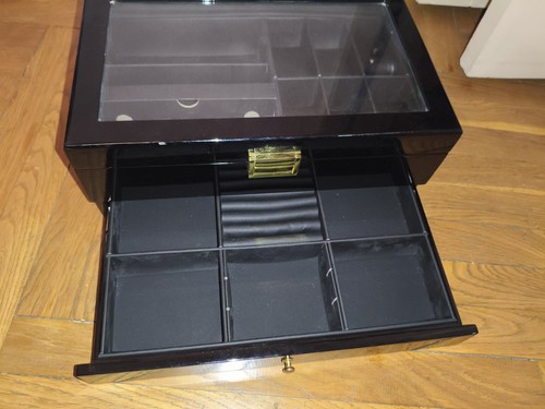 Présentoir coffret boite - , a