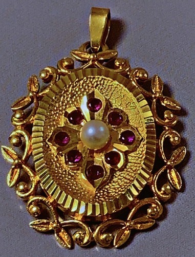 Ancien pendentif plaqué - , or