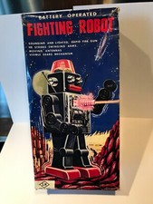FIGHTING ROBOT MADE IN JAPAN