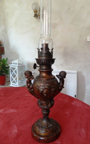 Lampe pétrole régule - à,
