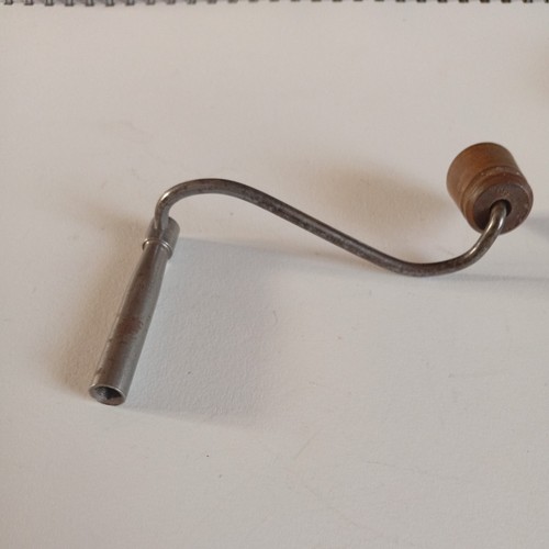 Clef clé manivelle 10 - clé, n°10