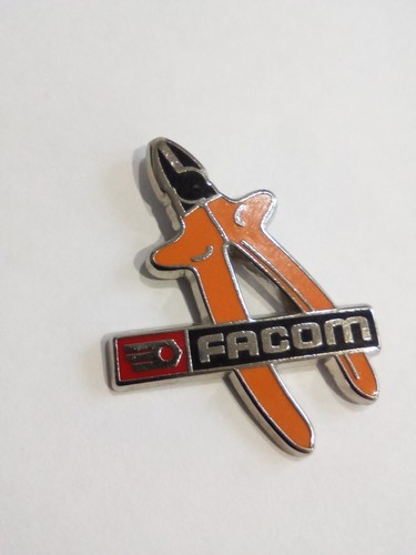 Pin outil facom pince - pin's,