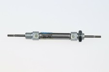 FESTO DSN-10-25-P-S2 Cylindre