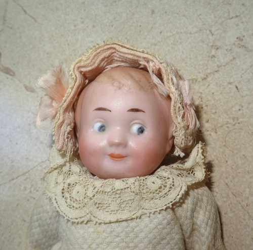 Ravissant petit googly ancien - petit,