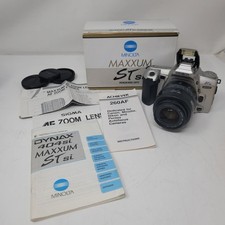Minolta Maxxum STsi 35mm Film Camera /w Minolta AF 35-70mm Zoom Lens 