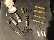 LOT ANCIEN POUDRIER/PORTE