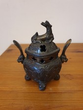 Brûle encens ancien asiatique