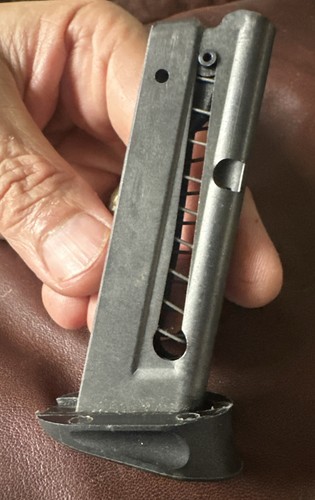 Factory taurus pt22 round - 8,