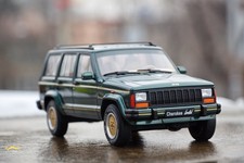 Miniature neuve Jeep Cherokee