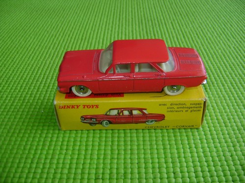 Dinky toys 552 - dinky,