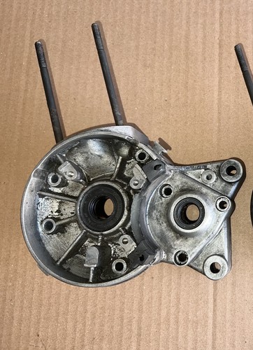 Carter moteur gauche franco - 50,