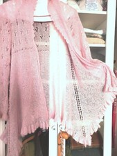 LISEUSE COMME UN GILET FAIT MAIN 38-LAINE ROSE/PARME- TRAVAIL AERIEN TRES LEGER