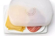 Tupperware CheeSmart Tray