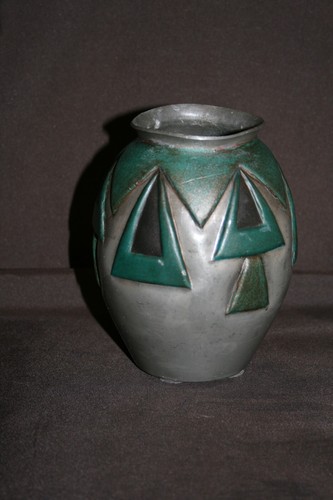 Vase étain art - vase, en