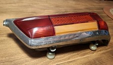 Mercedes 300se W111, W112 230sl Pagode-Feu Arrière Droit-Right rear light