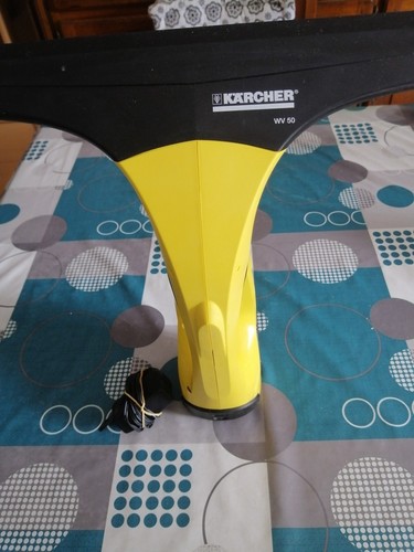 Raclette a vitres - ,