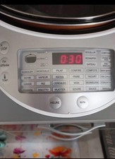 A vendre Auto Cuisto multi cuiseur affichage led nouveau reçu en cadeau 