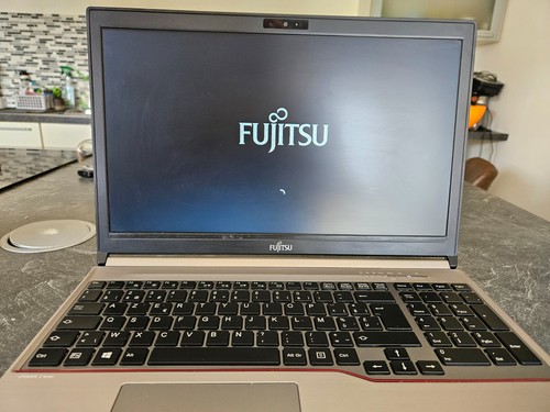 Fujitsu lifebook e756 go - e756,