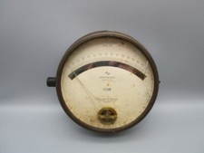 Grosse jauge/voltmètre