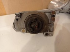 Optique avant principal droit