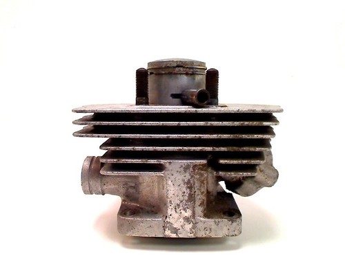 Cylindre suzuki 250 1974 - cylindre, gt