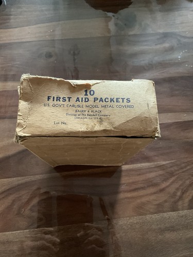 Ww2 box first aid - ww2, of