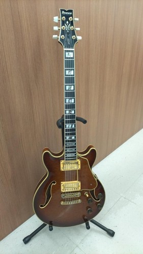 Guitare électrique ibanez - guitare,