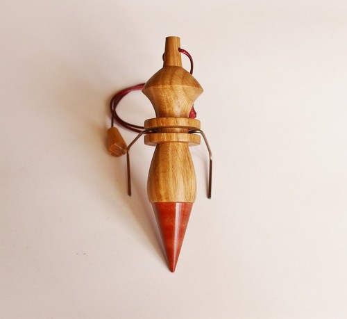 Pendule egyptien en chene - pendule,
