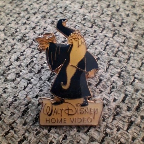 Disney pin walt - disney,