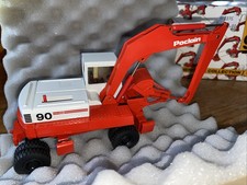 POCLAIN HYDRAULIC EXCAVATOR 9P