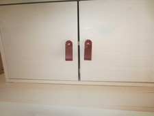 Petit meuble de rangement en bois cérusé blanc à poser ou à accrocher