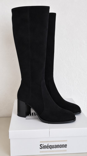 Bottes neuves mollets fins - 38,