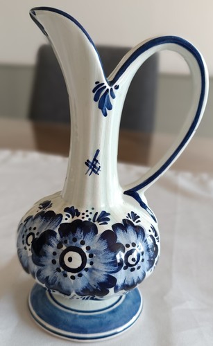 Vase vintage signé - , porcelaine